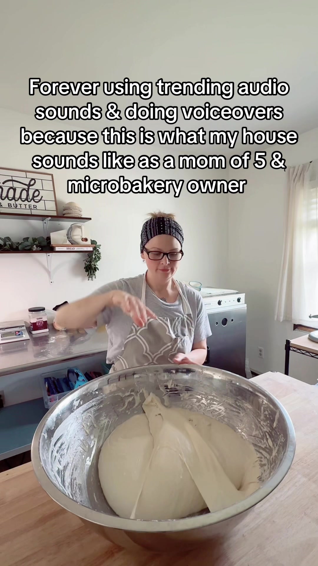 @alimakesbread