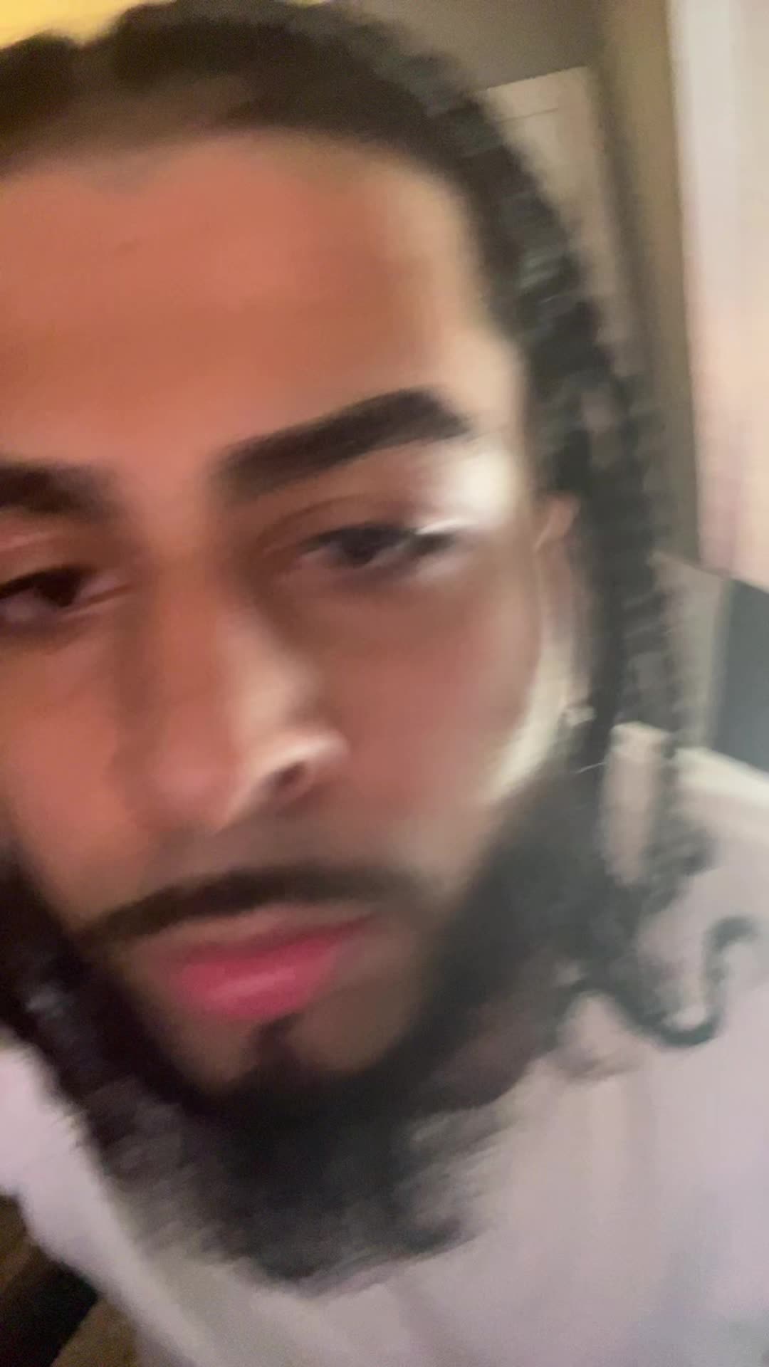 @dee8xx