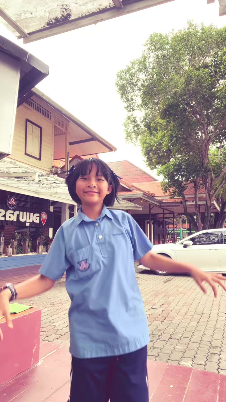 @ฮาย โลโซ🎤