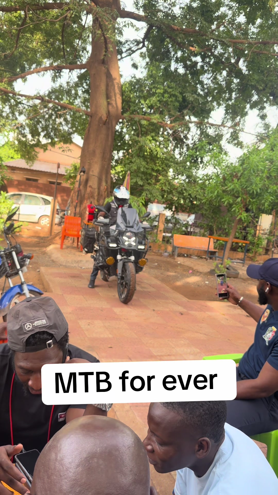 @Olivier le Motard