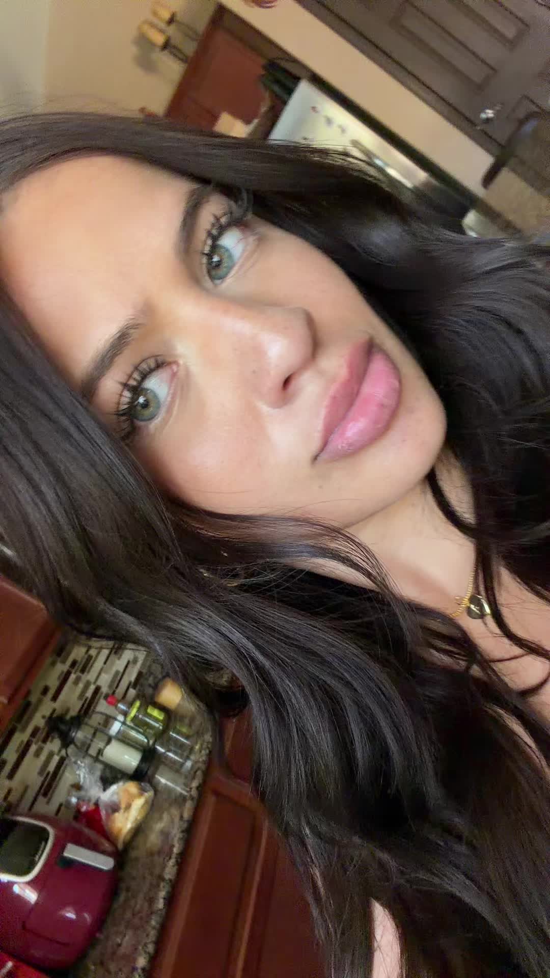 @Annika🍒