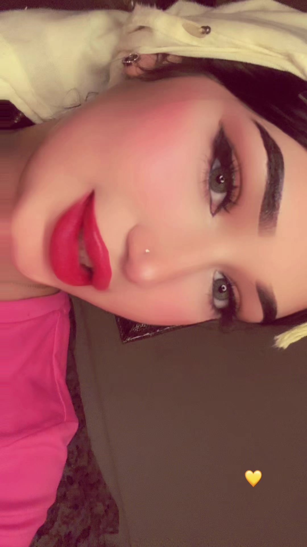@🦋