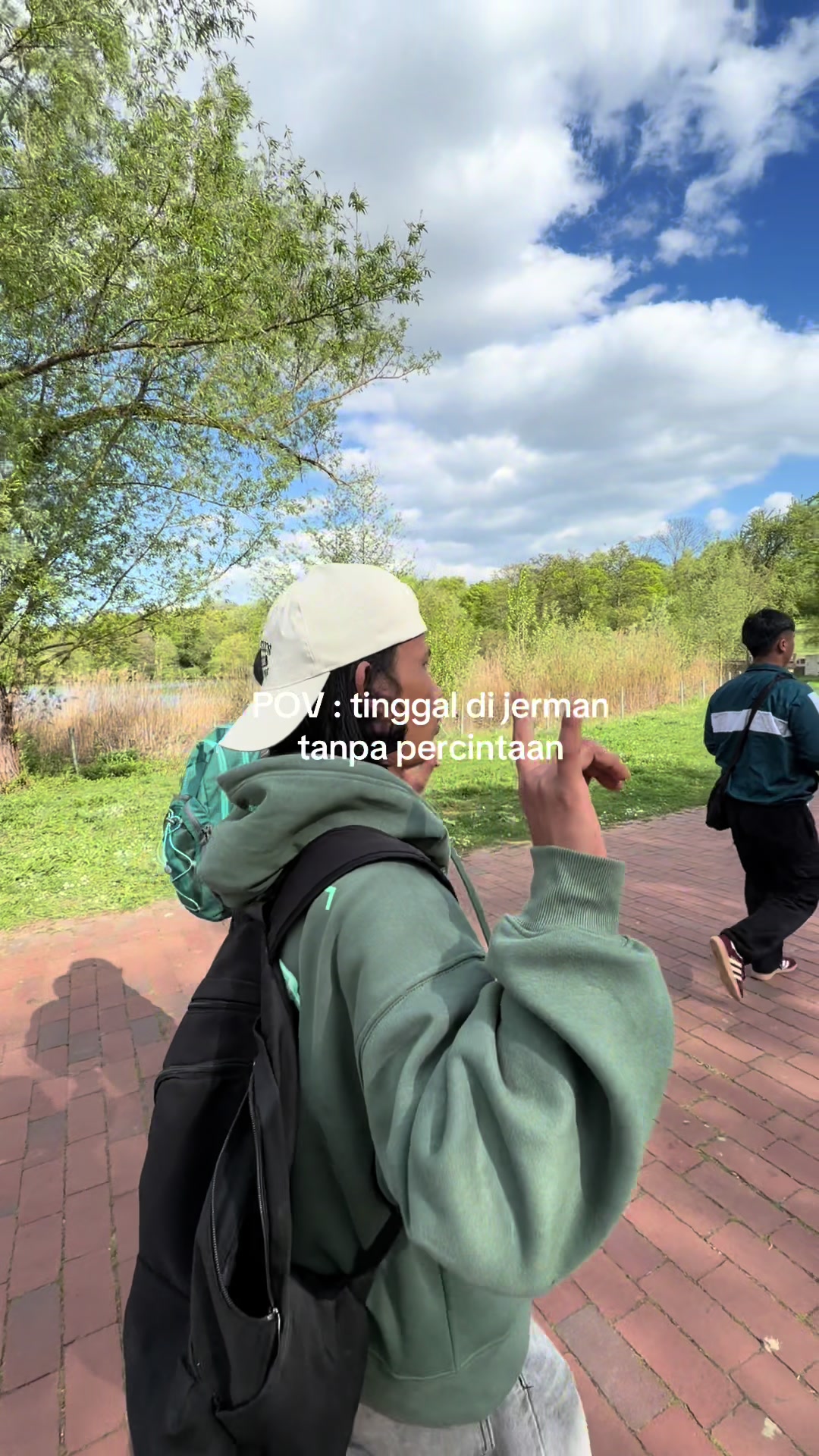 @Y A N 🇮🇩🇩🇪