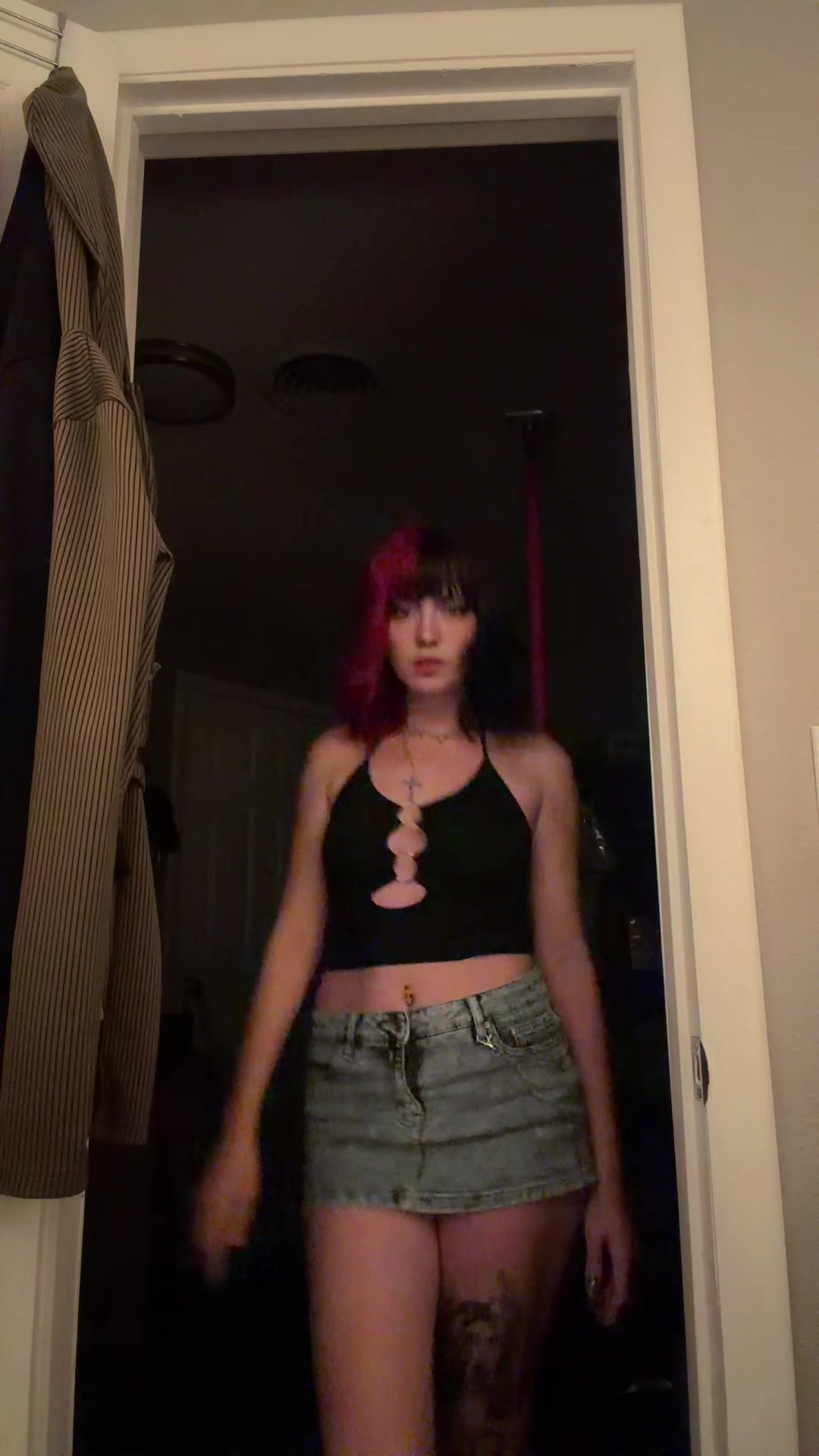 @Lil Bug🖤🍄