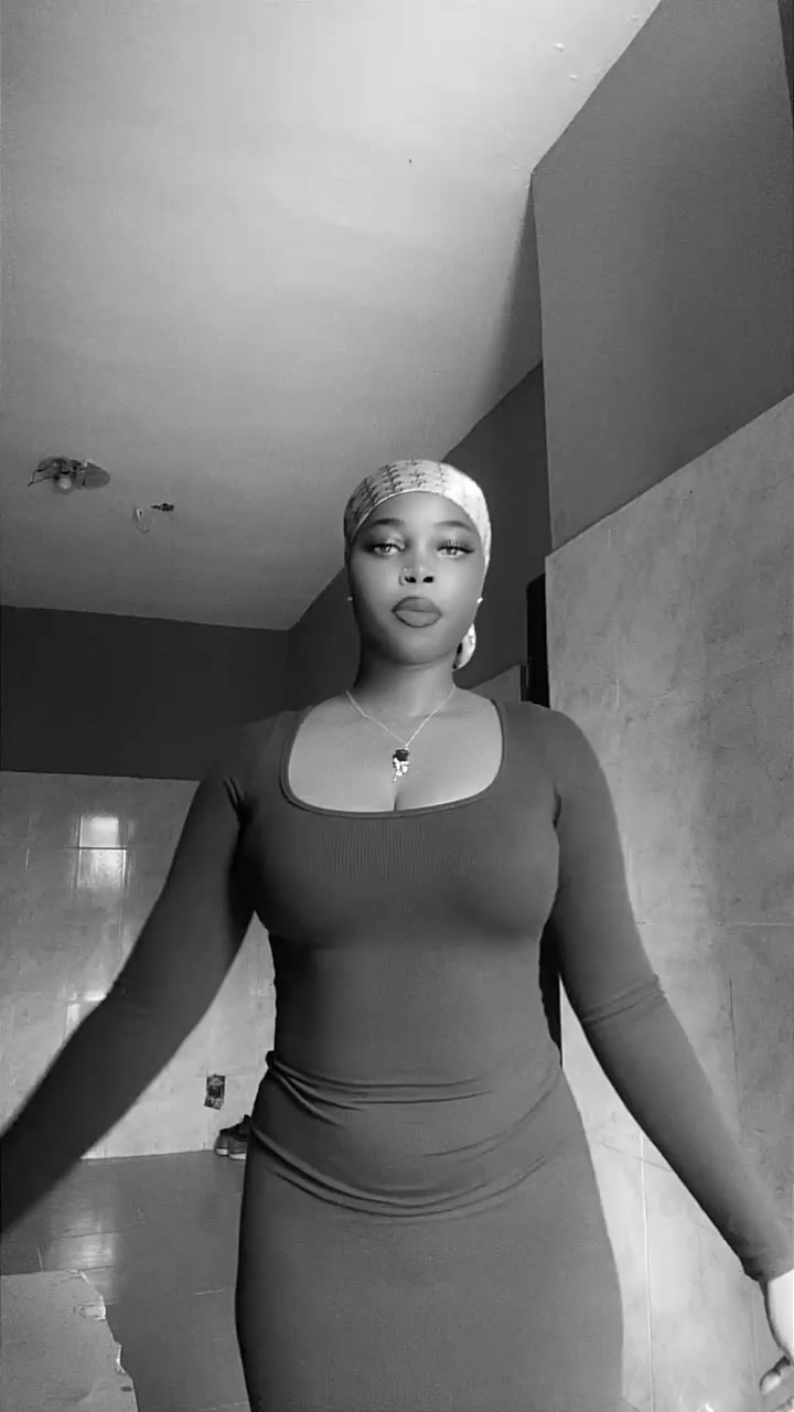 @Anikeade 🥰💕