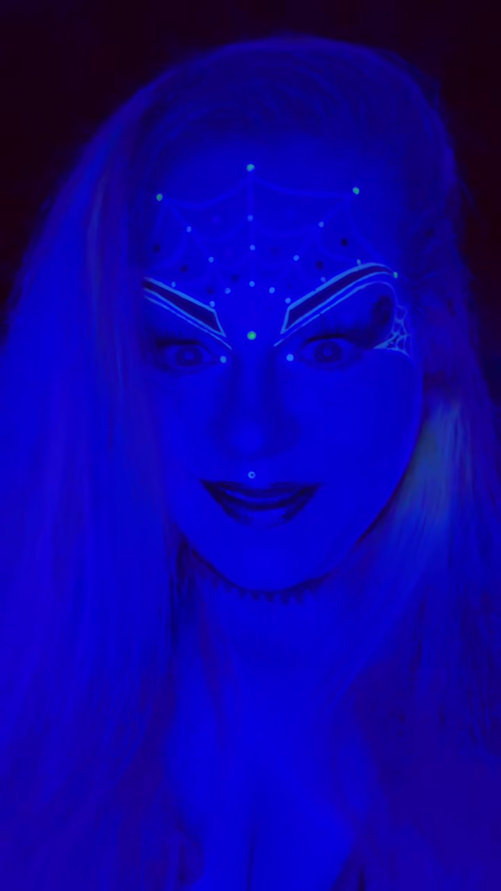 @Over40makeuptok