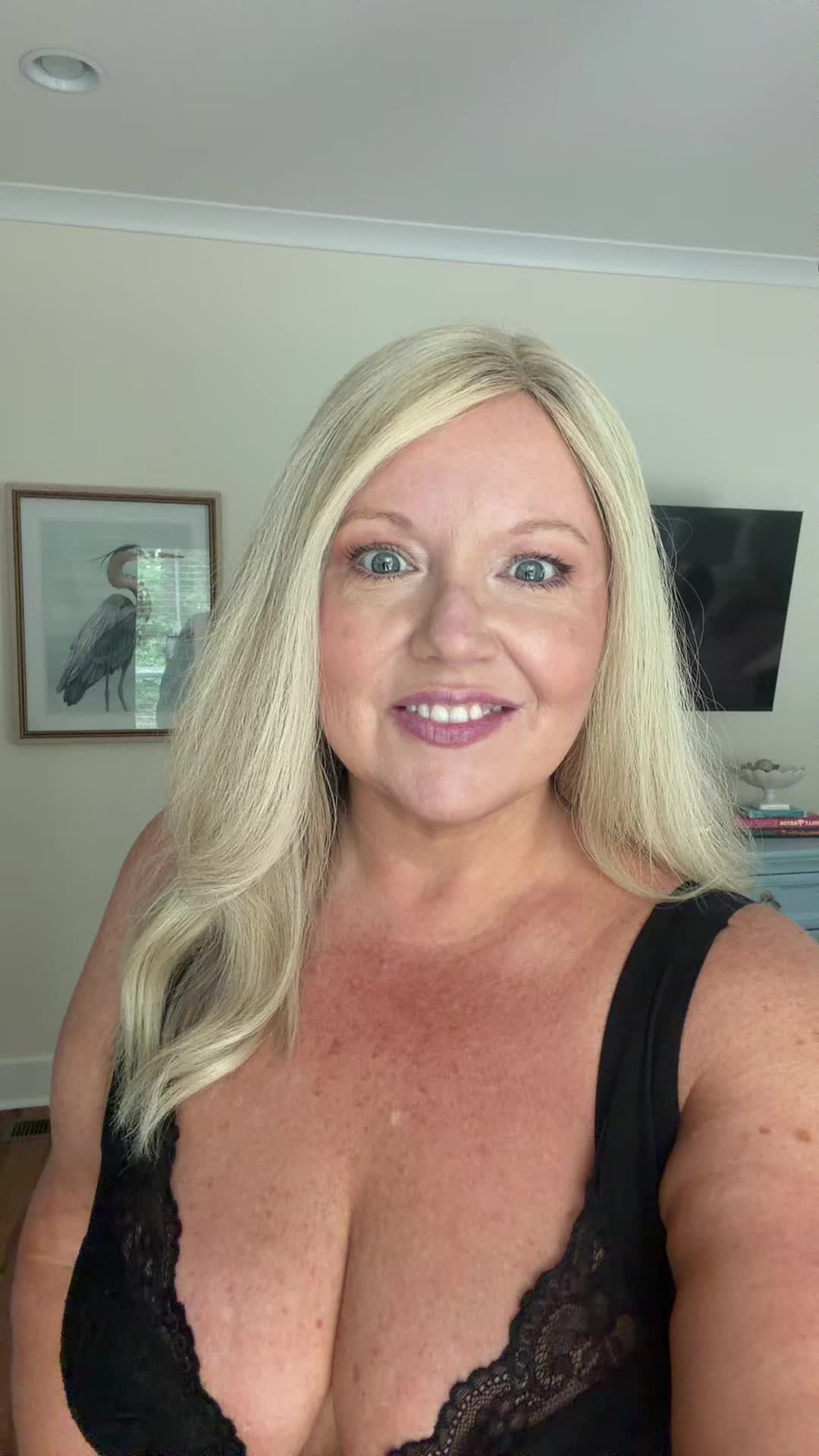 @Curvy KD ๐
