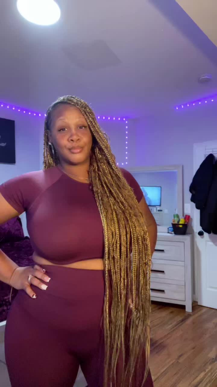 @Deedee