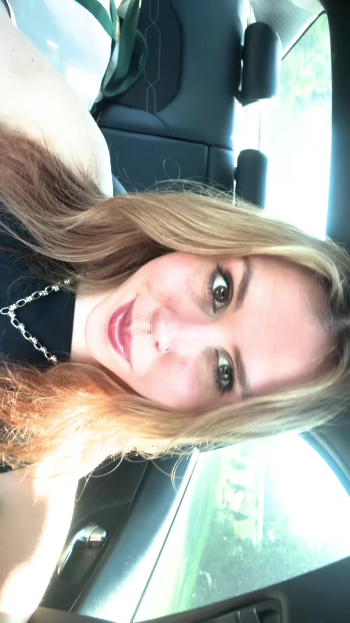@katiemitchll