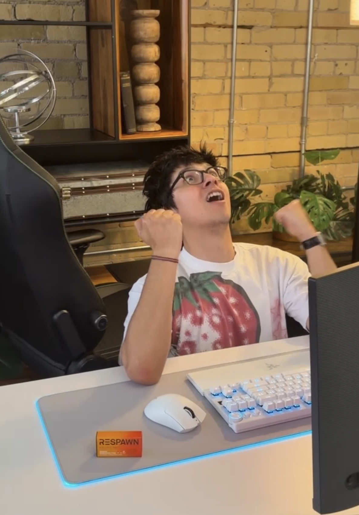 @Respawn By Razer