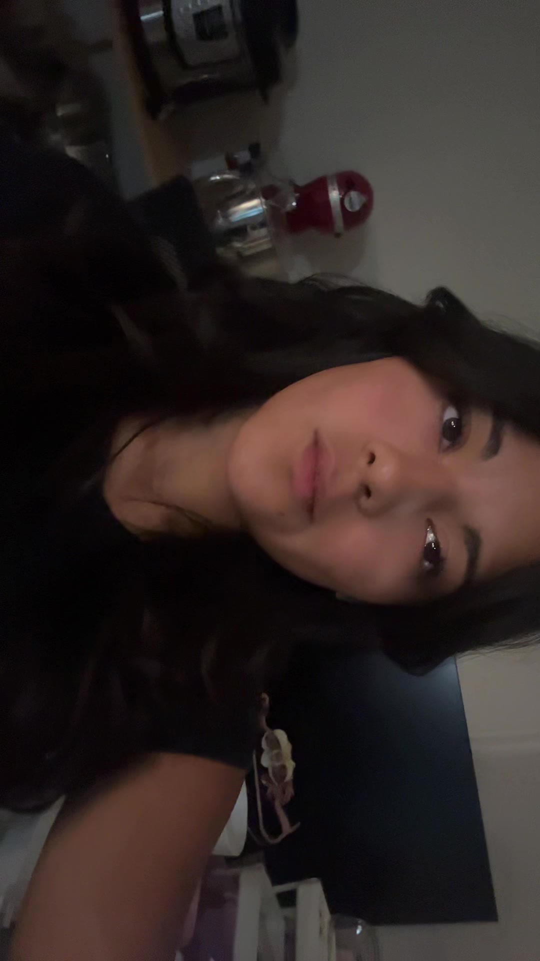 @𝕬𝖓𝖆