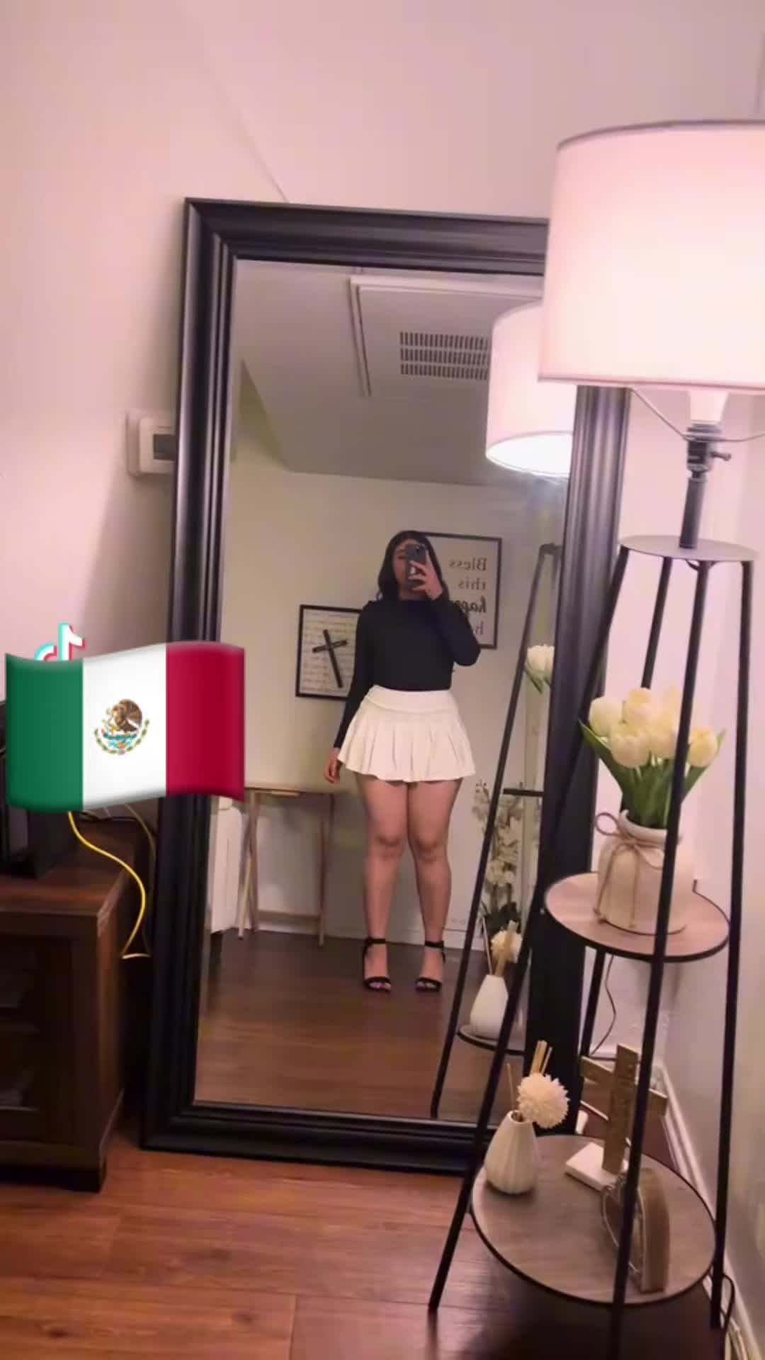 @Sexyinn7694