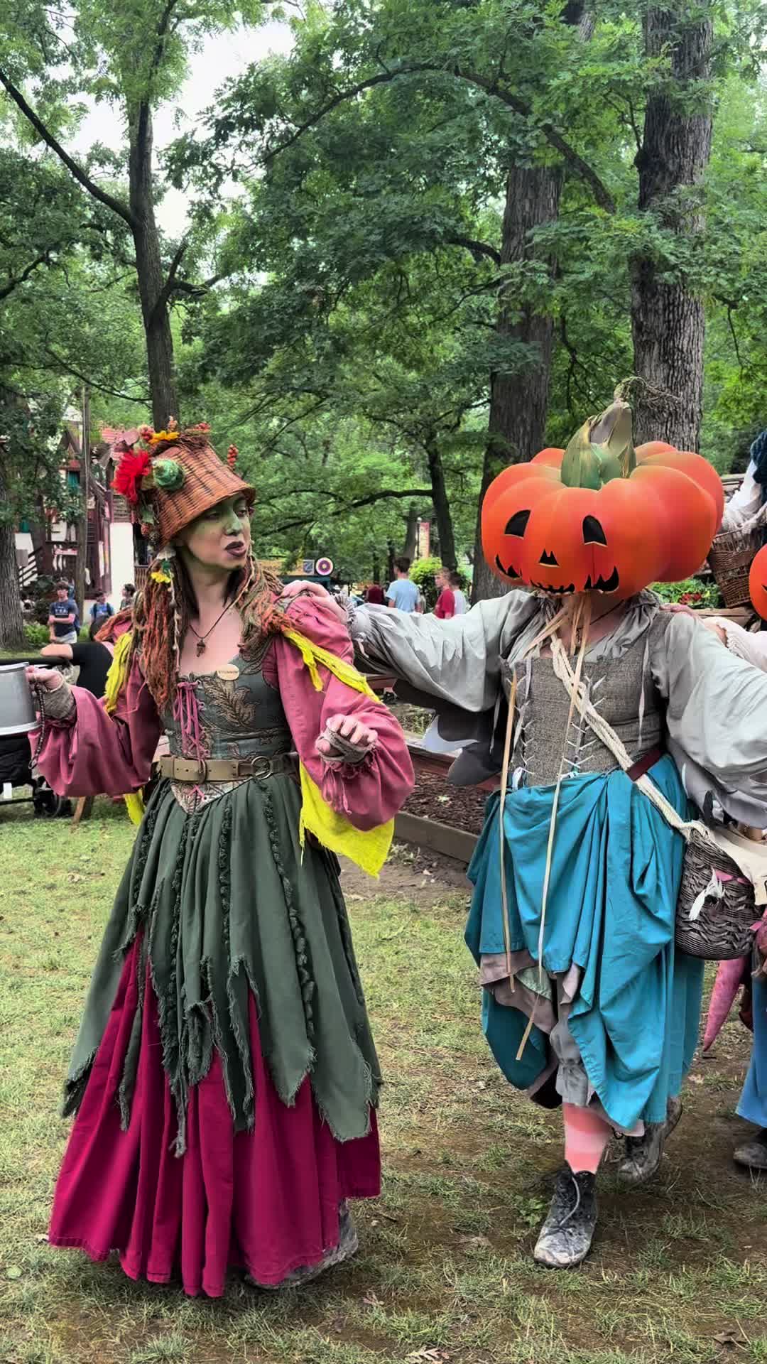 @Renfair.com