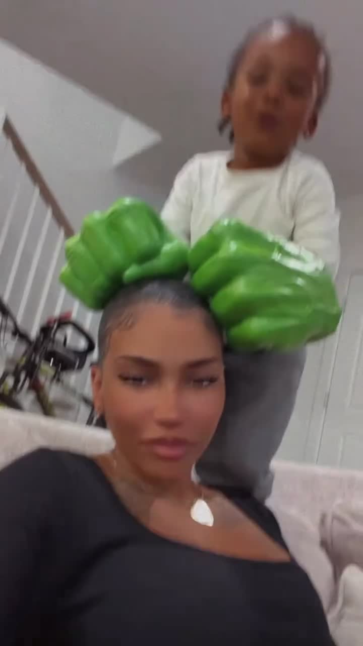 @lnterestingbaby28