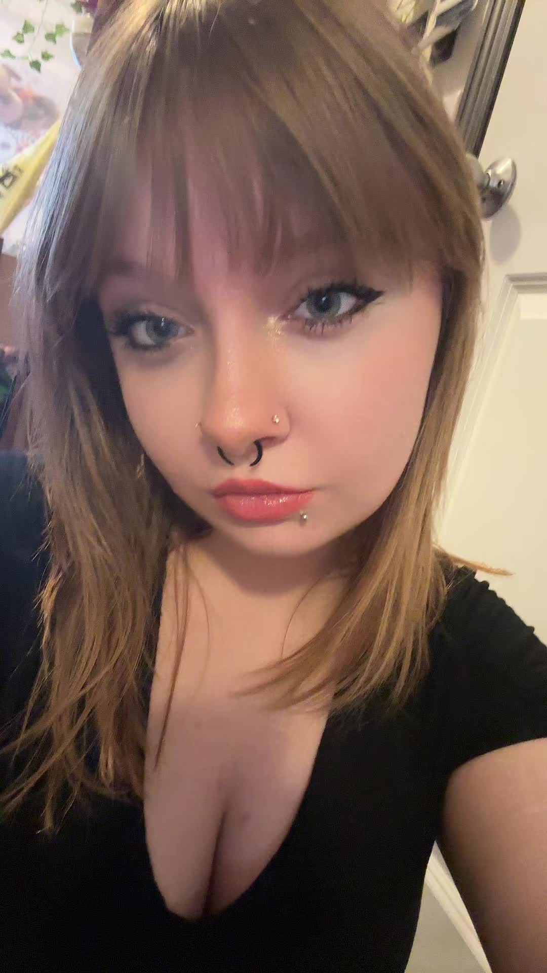 @Danielle 🩷