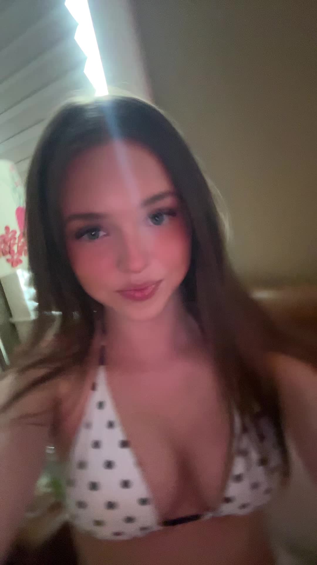 @😝