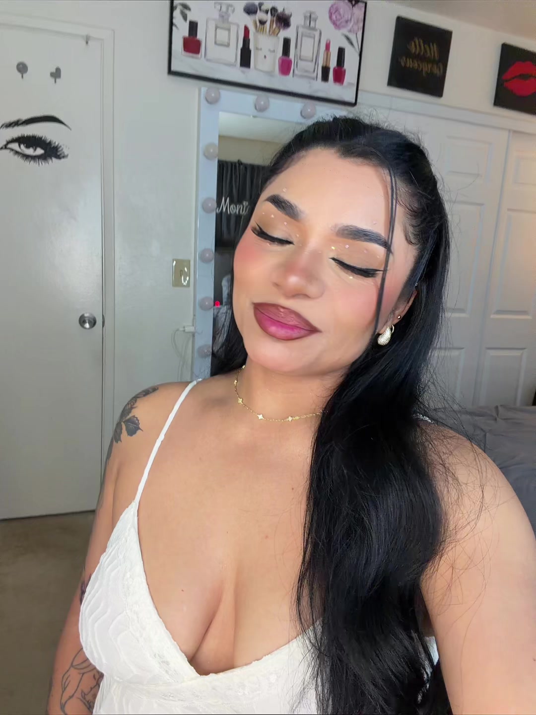 @Monica Valencia