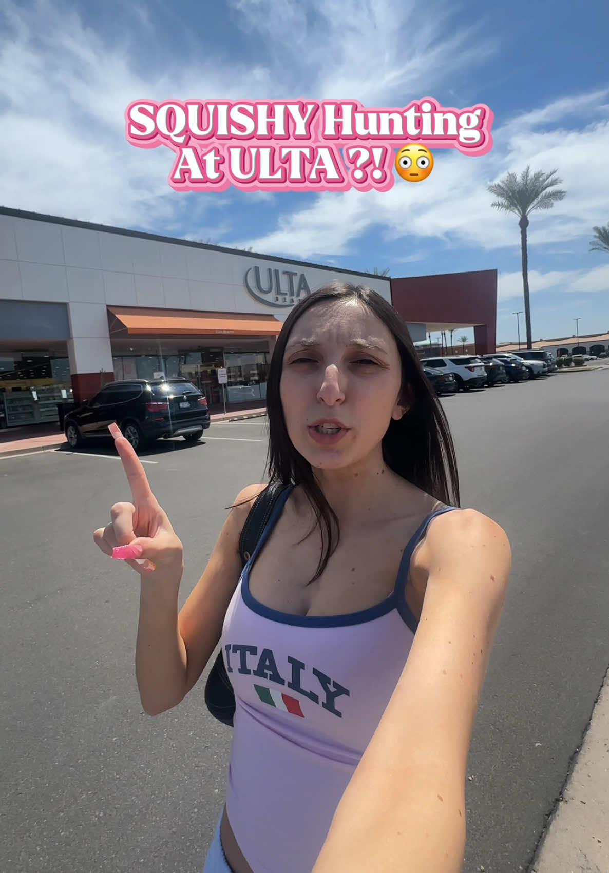 @ItsAlexisSimone