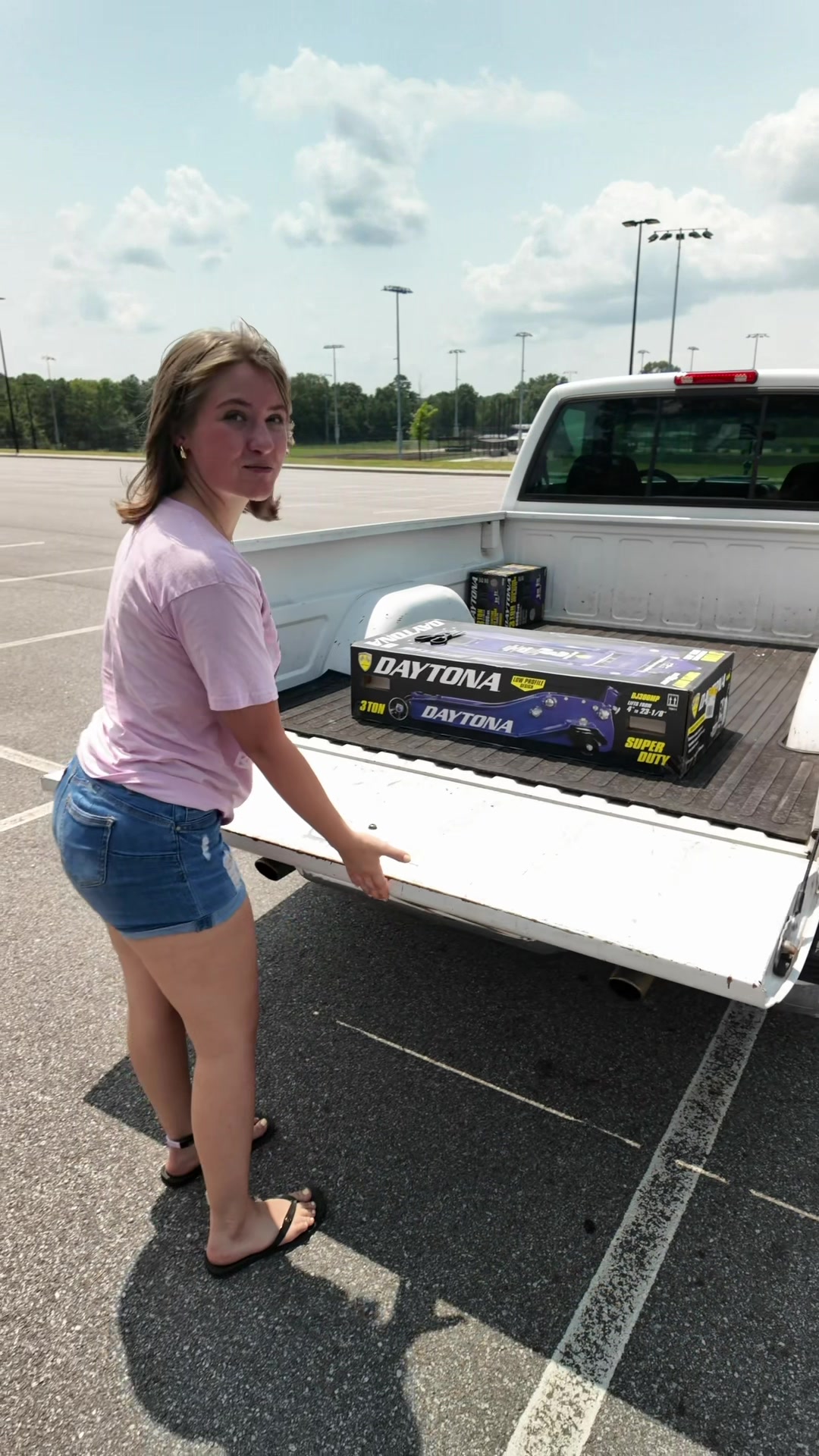 @katiesliltruck