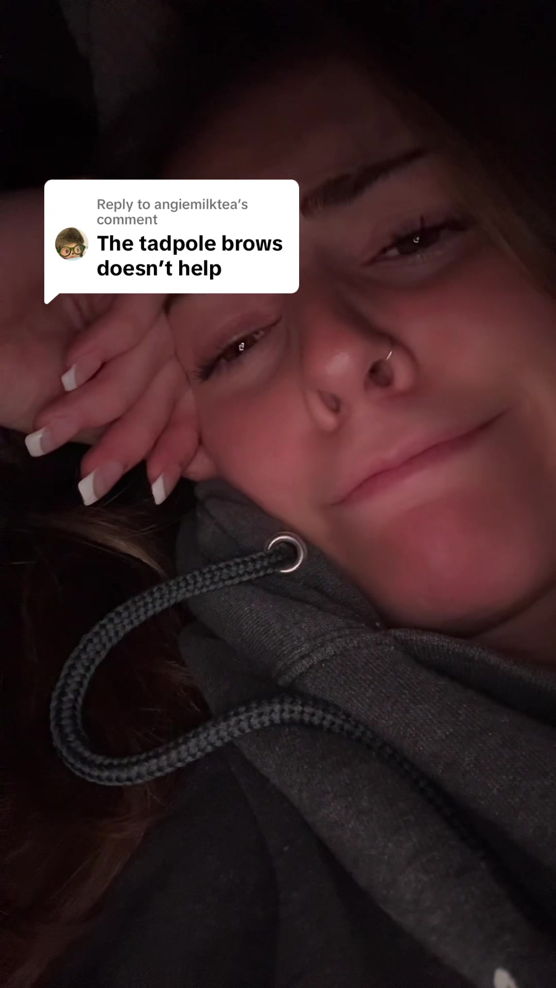 @🧍🏼♀️