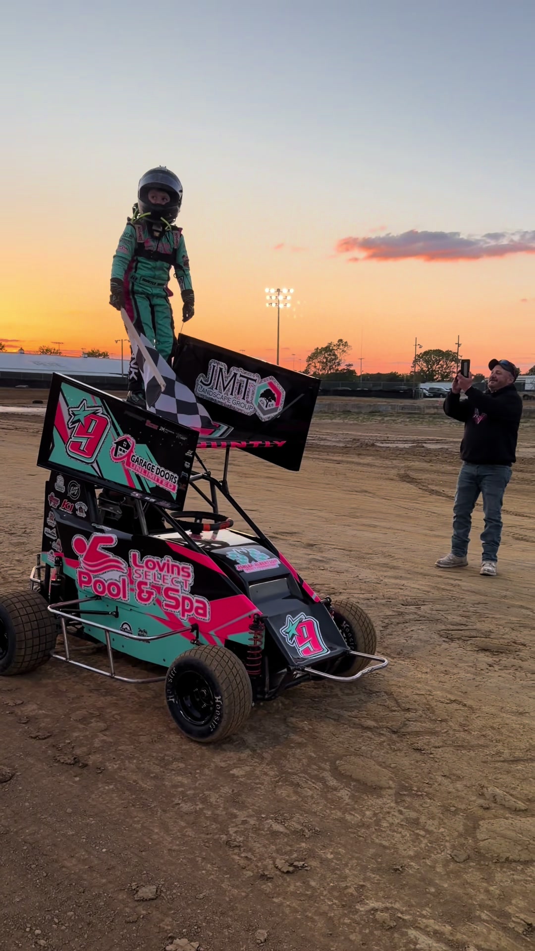 @Taylor✨🏁-Race Mom