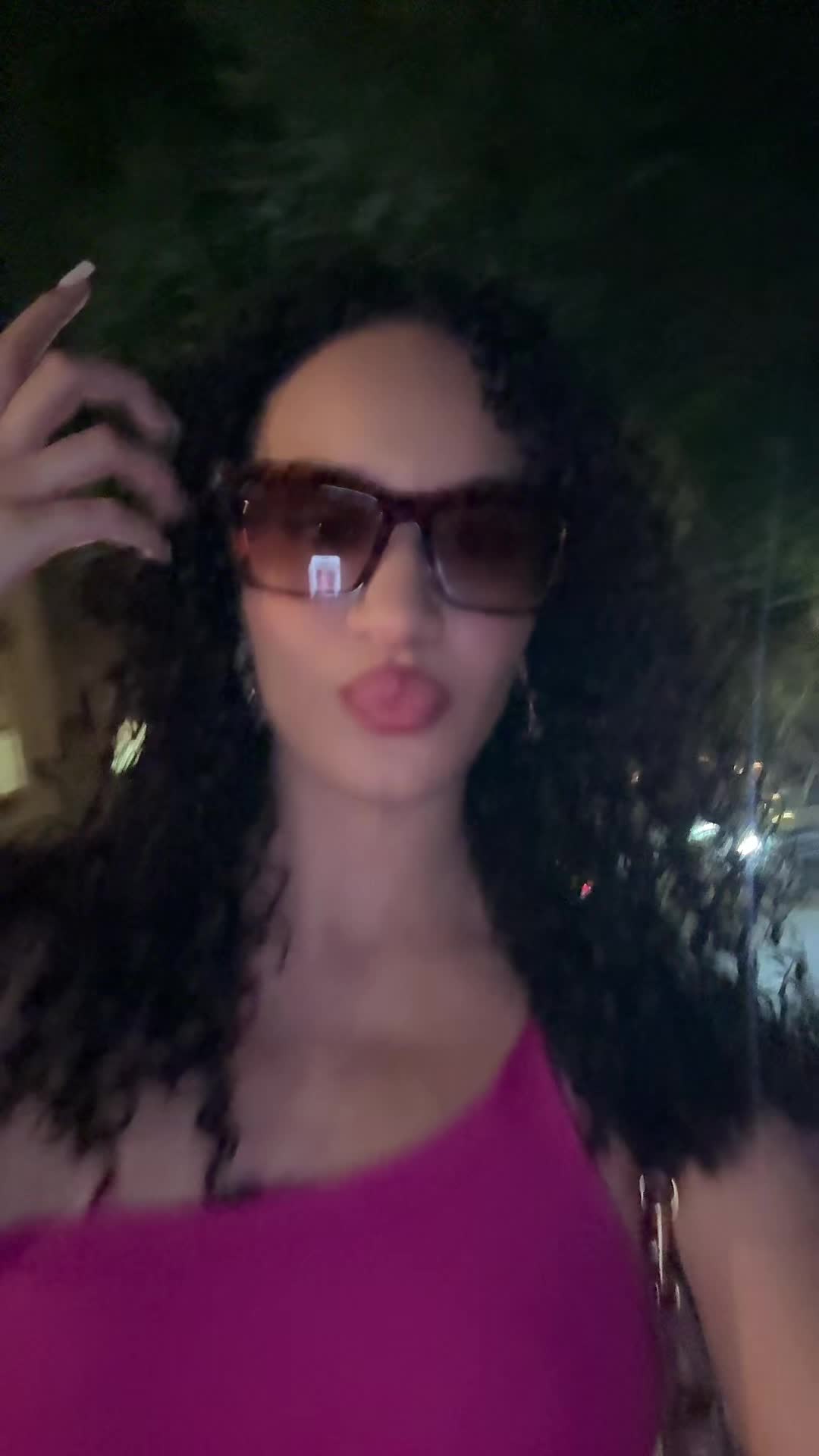 @Mia