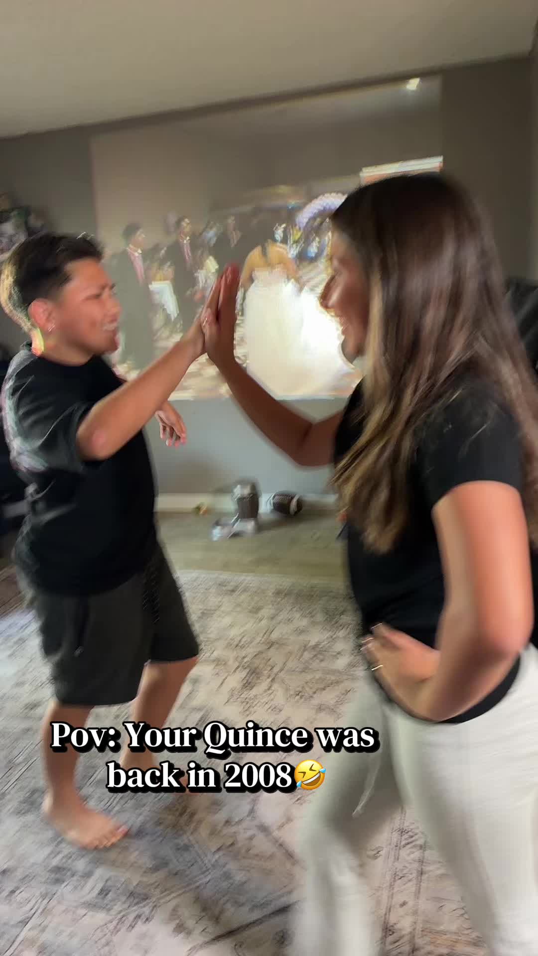 @๐๐๐๐๐๐ช๐