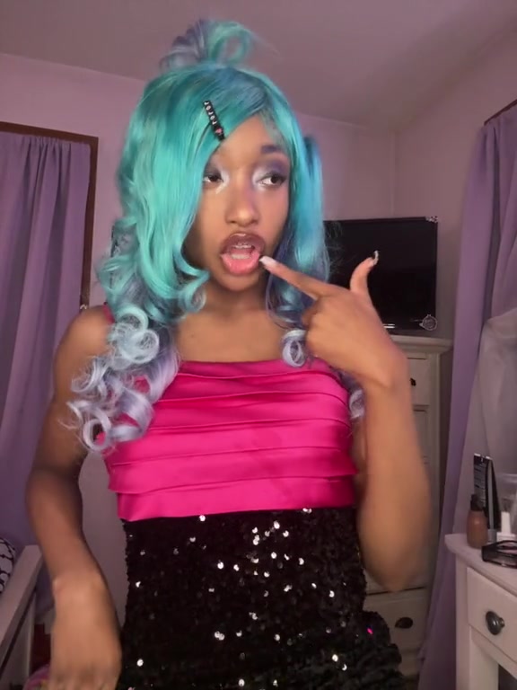 @Lanniikys