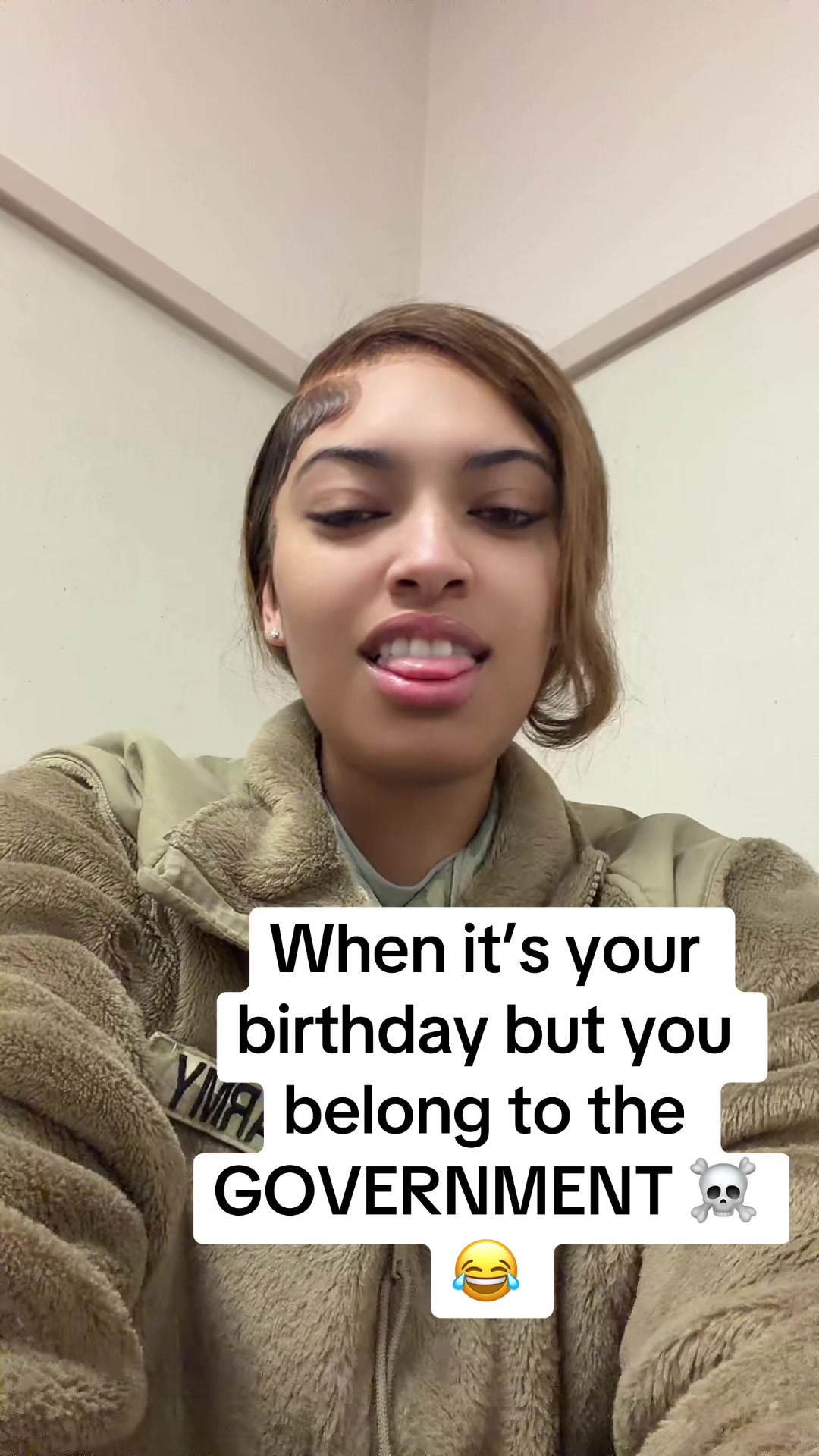 @Anaaa