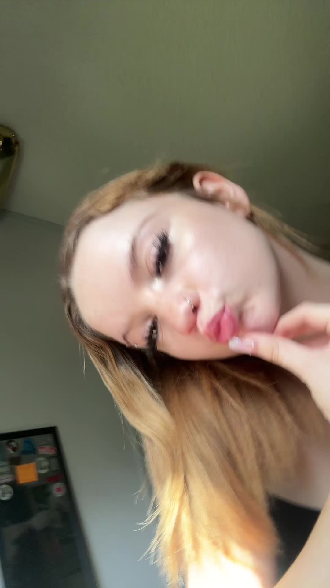 @𝒶𝓀