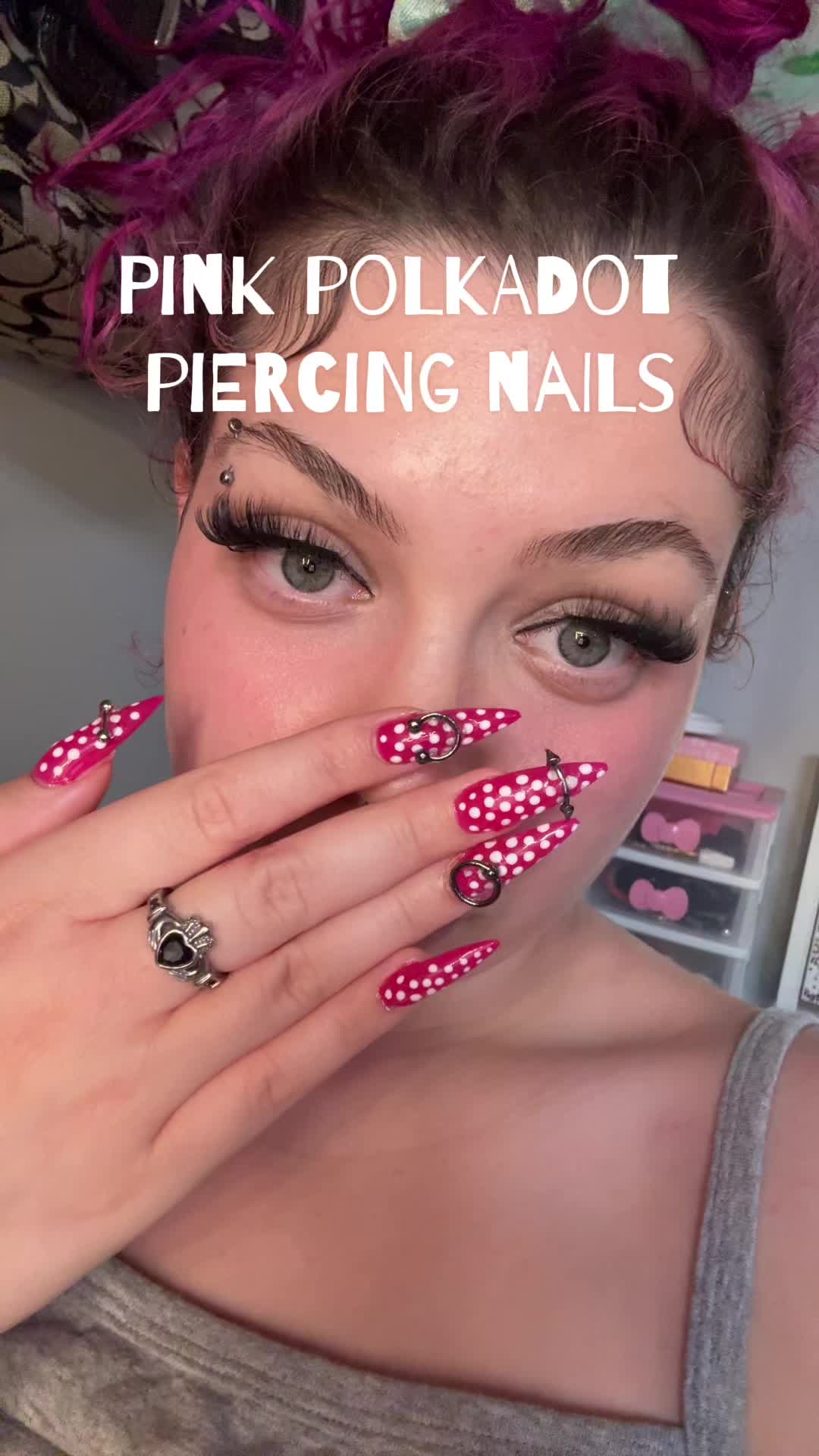@mshellolitty