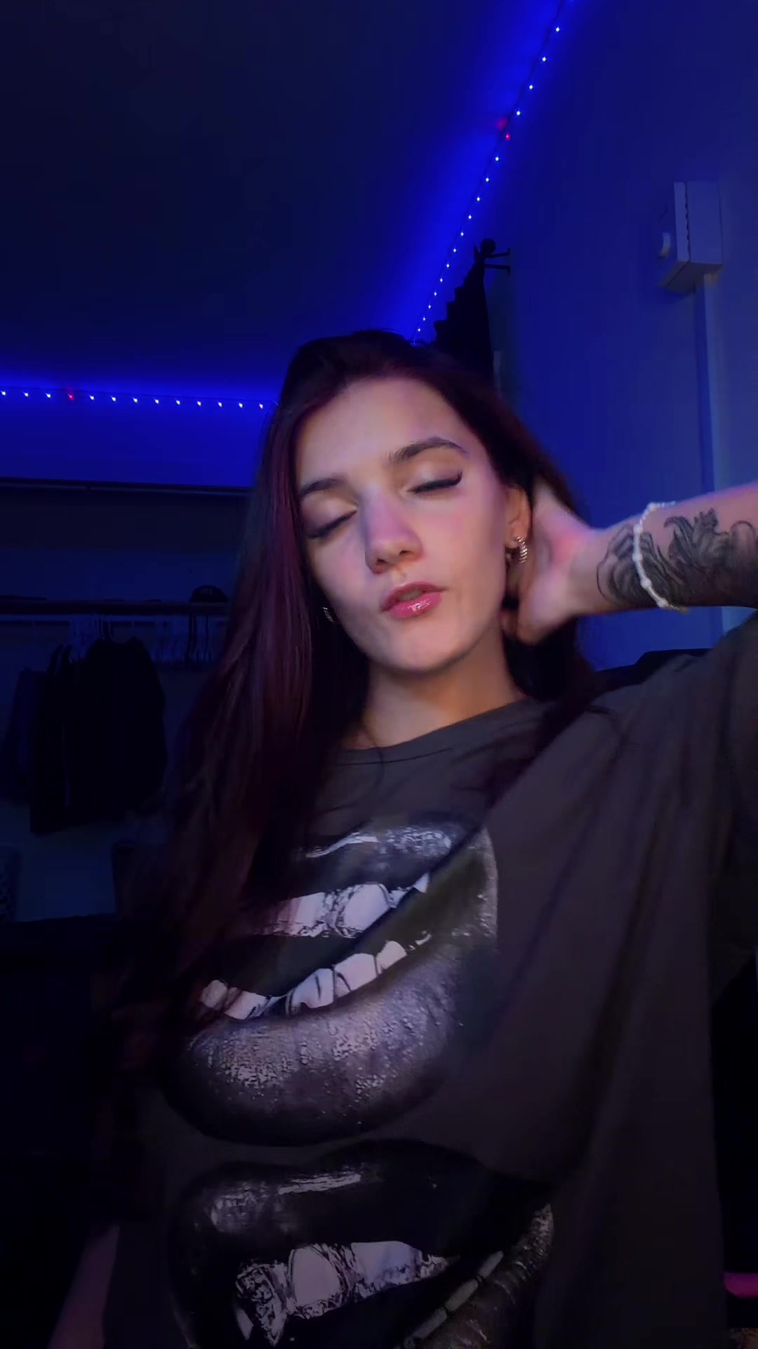 @🦇🕷️