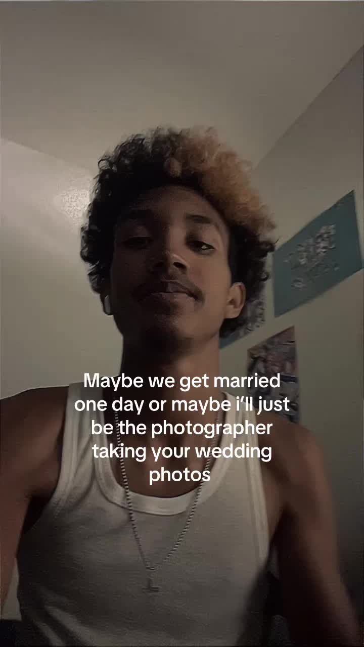 @𖣂