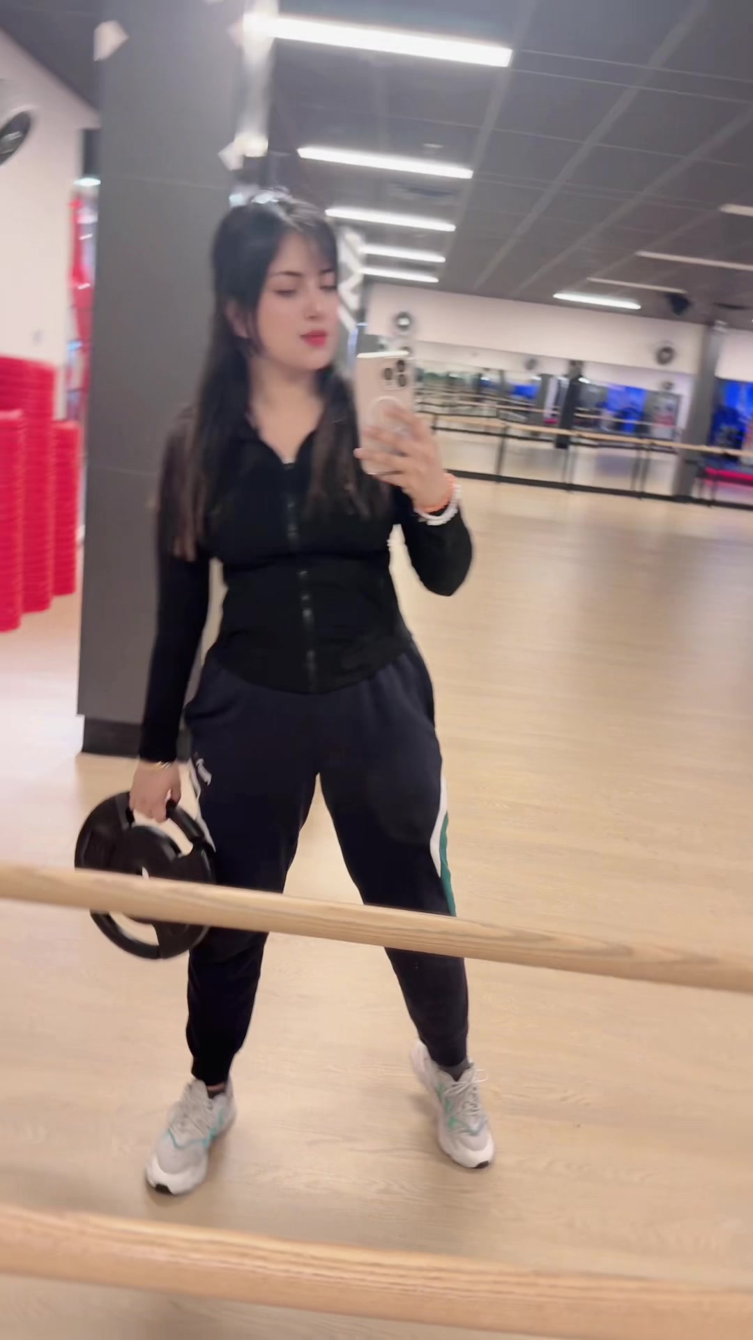 @shineshaina5