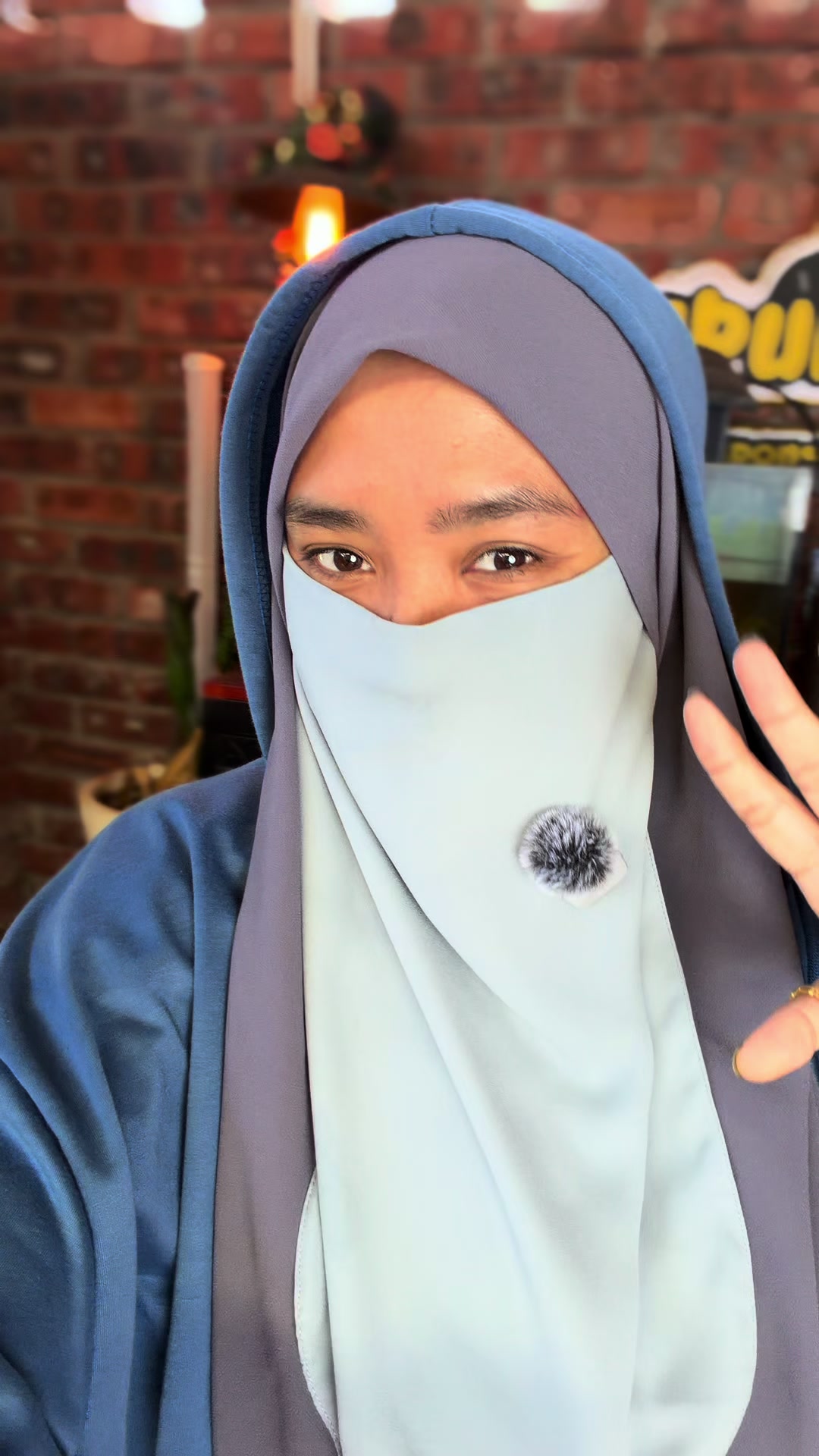 @SyabiebieyHalymm 🐝