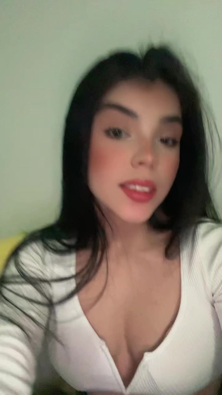 @L A U