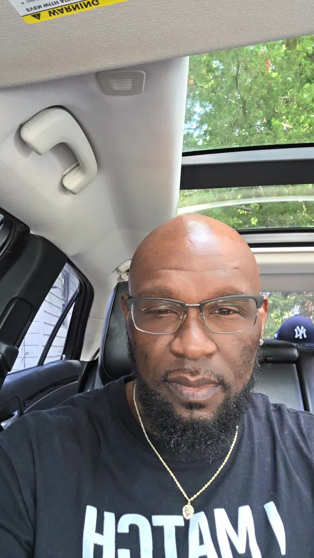@Uncledeespeaks