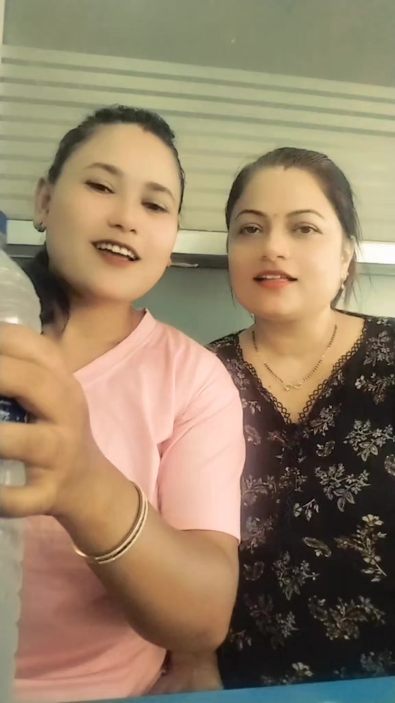 @लक्ष्मिꨄसुबेदि❥(लम्साल)