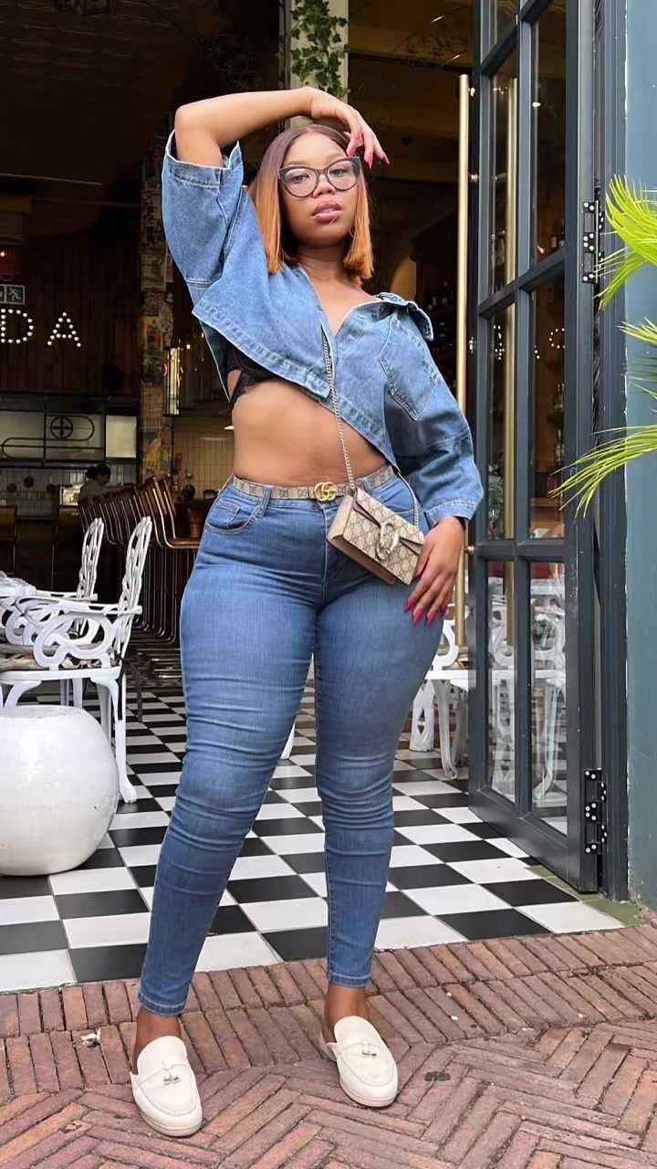 @AfricanBeauty