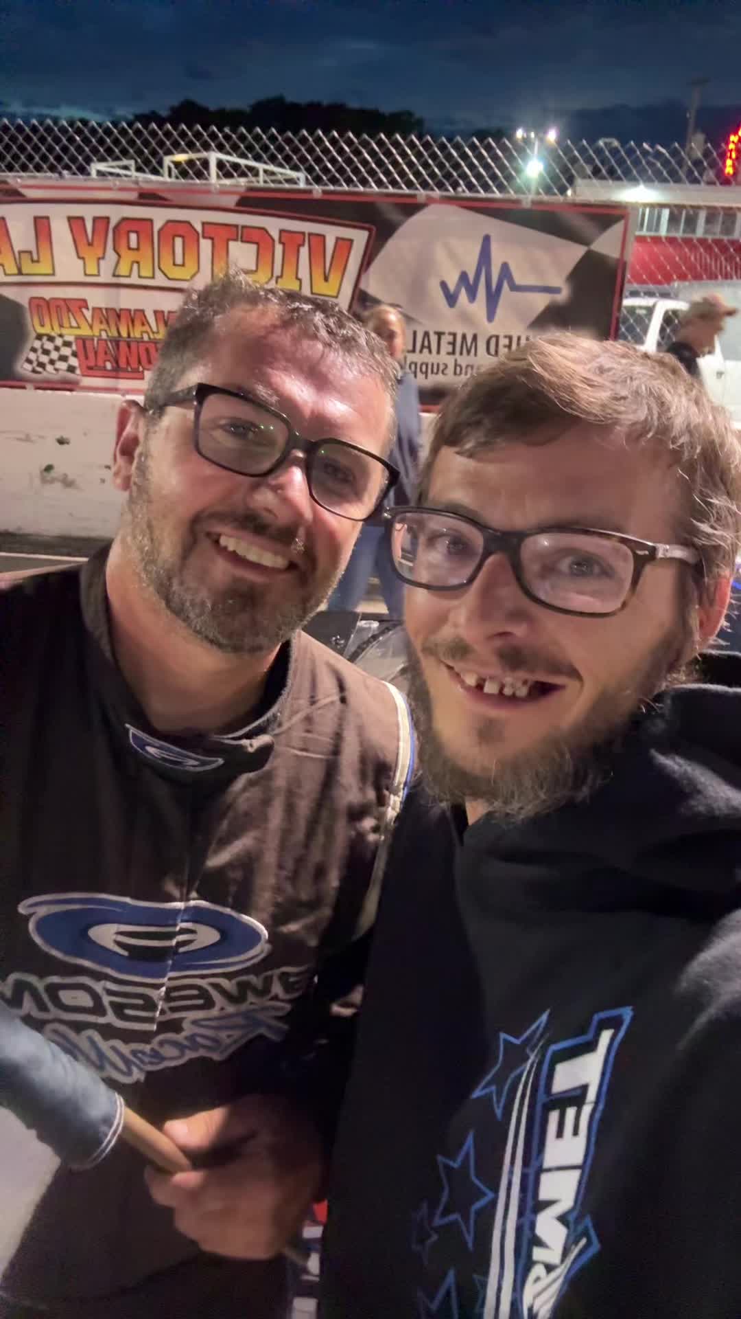 @ChasingComet5