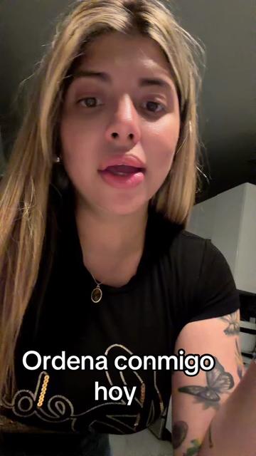 @Viviana