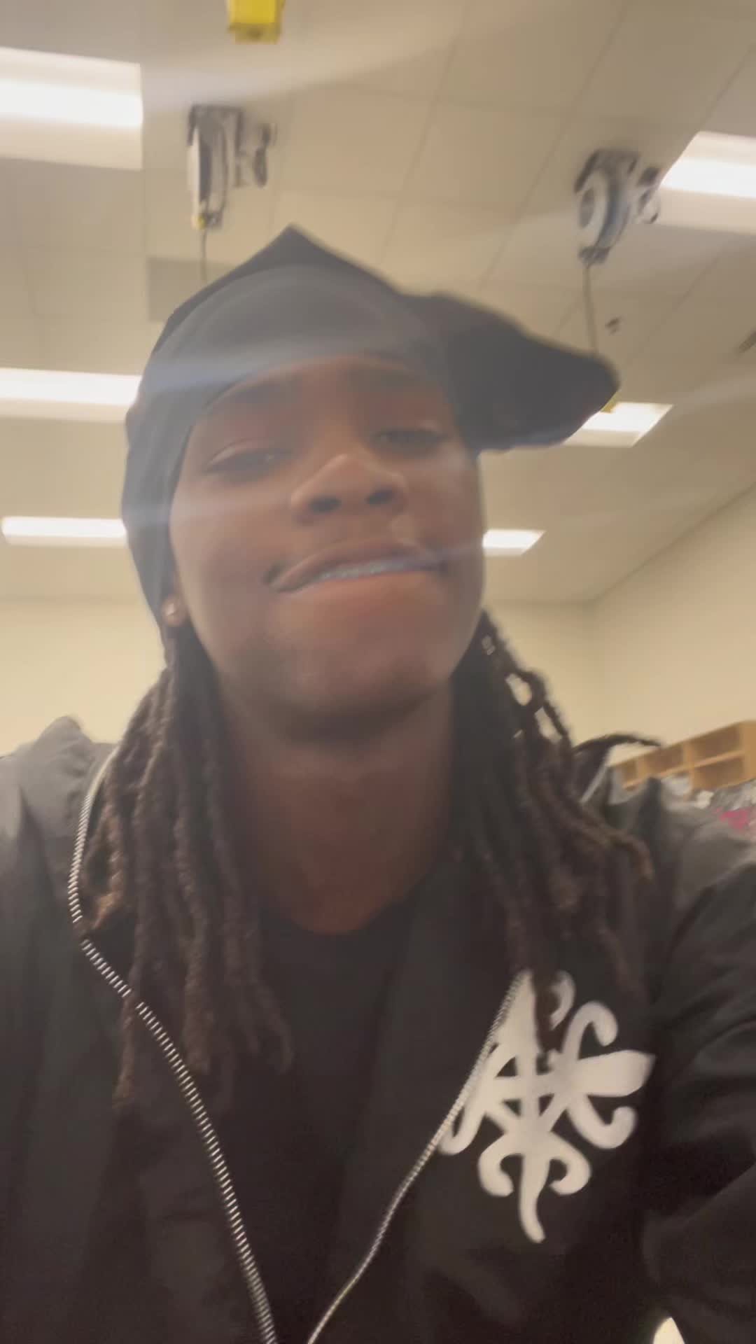 @yooo🖕🏾🫵🏾