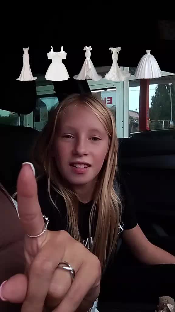 @Toertchen112