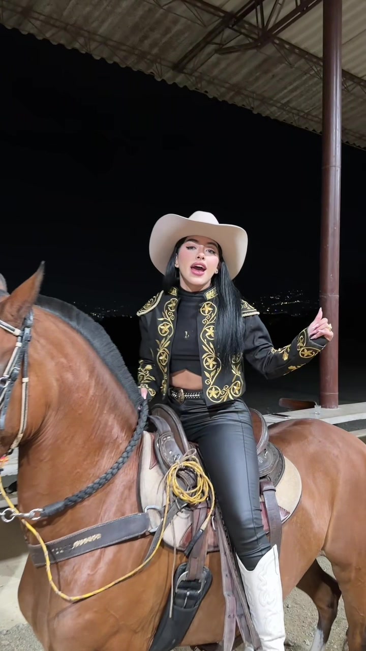 @Laura Sofía