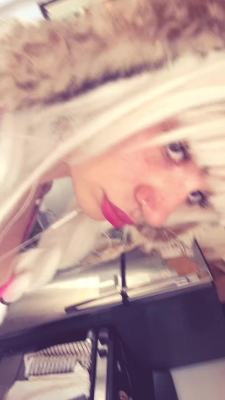 @ce3eelia