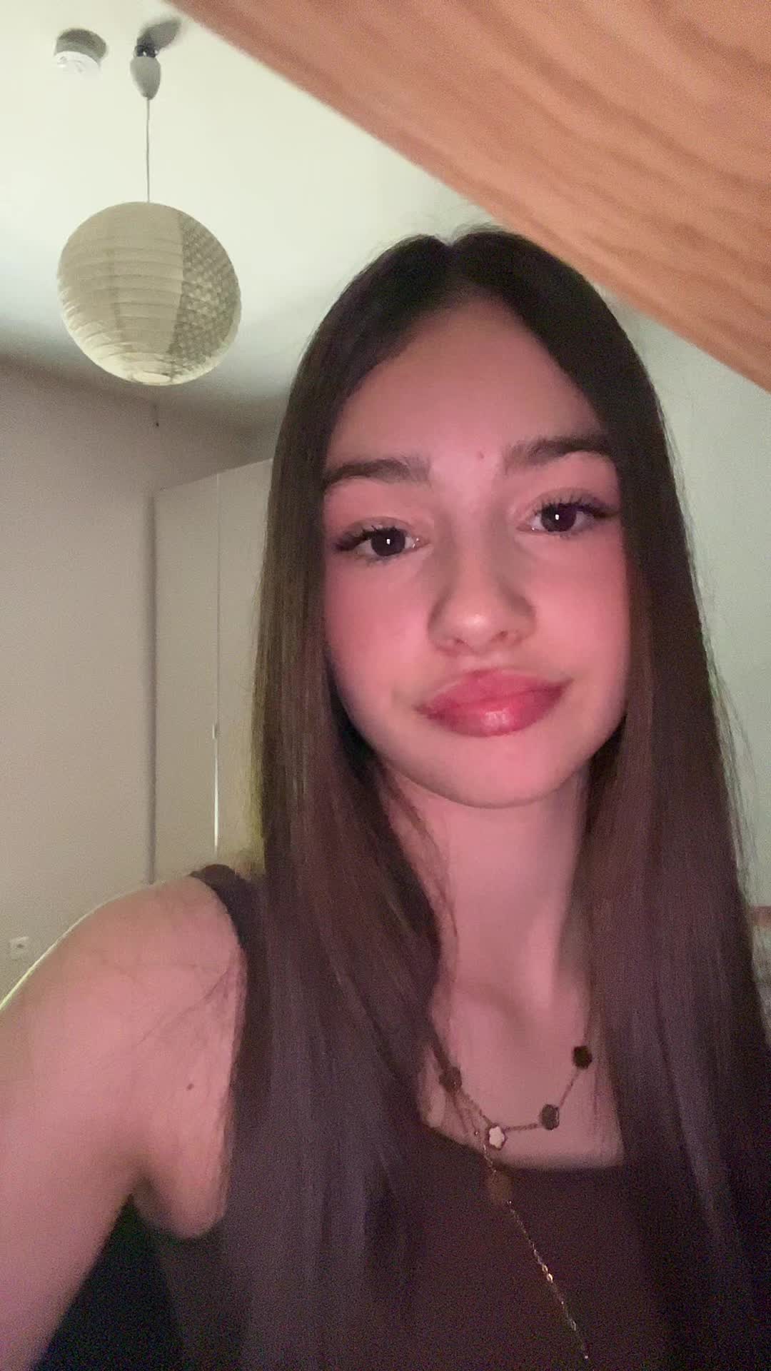 @𝐈𝐬𝐚𝐮𝐫𝐞