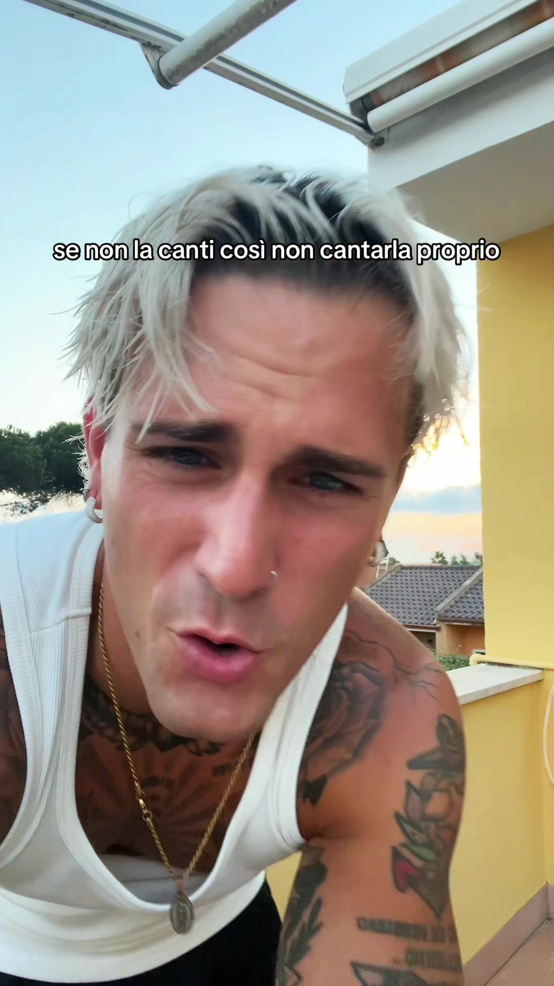 @matteofaro_