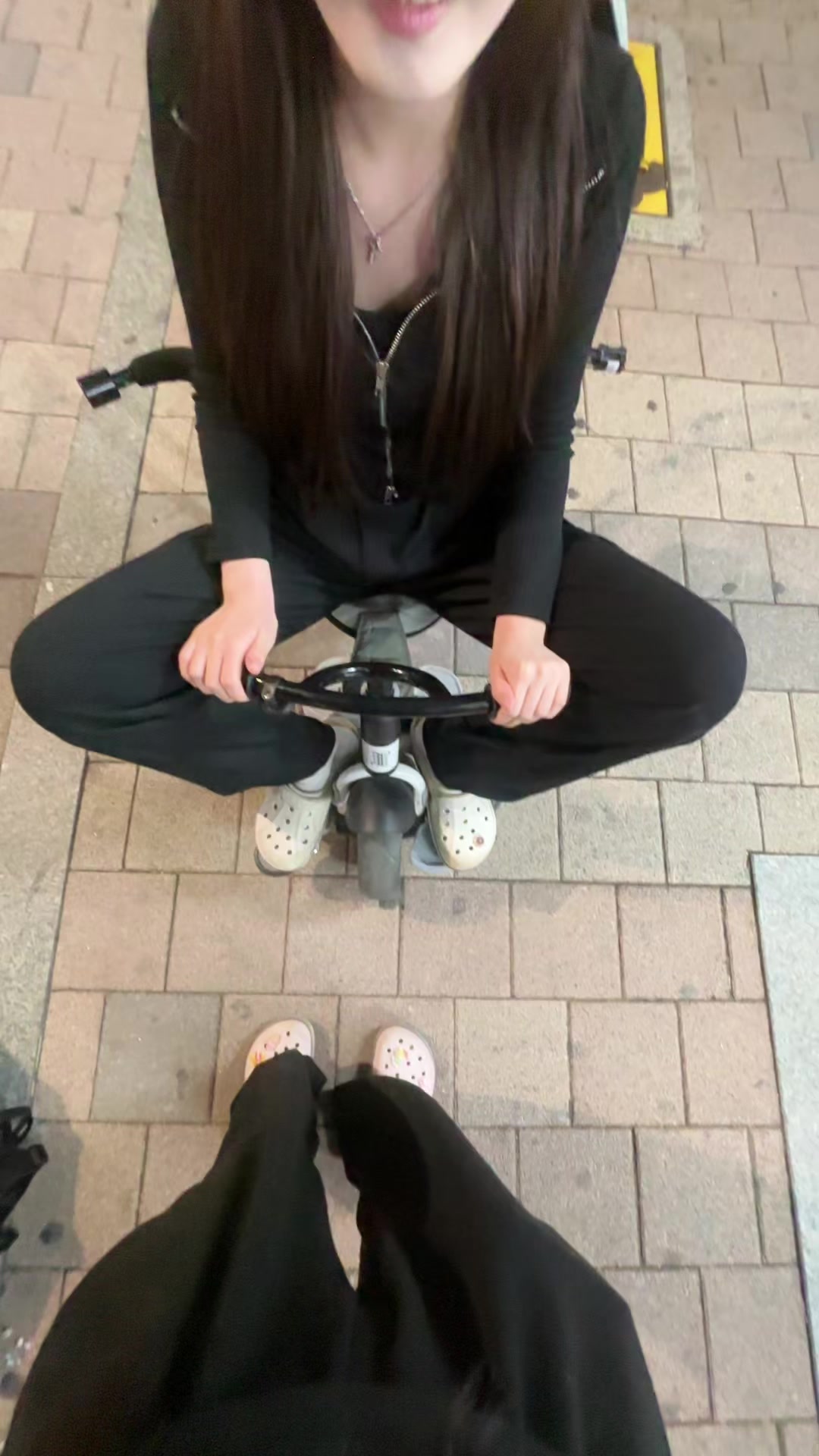 @지유