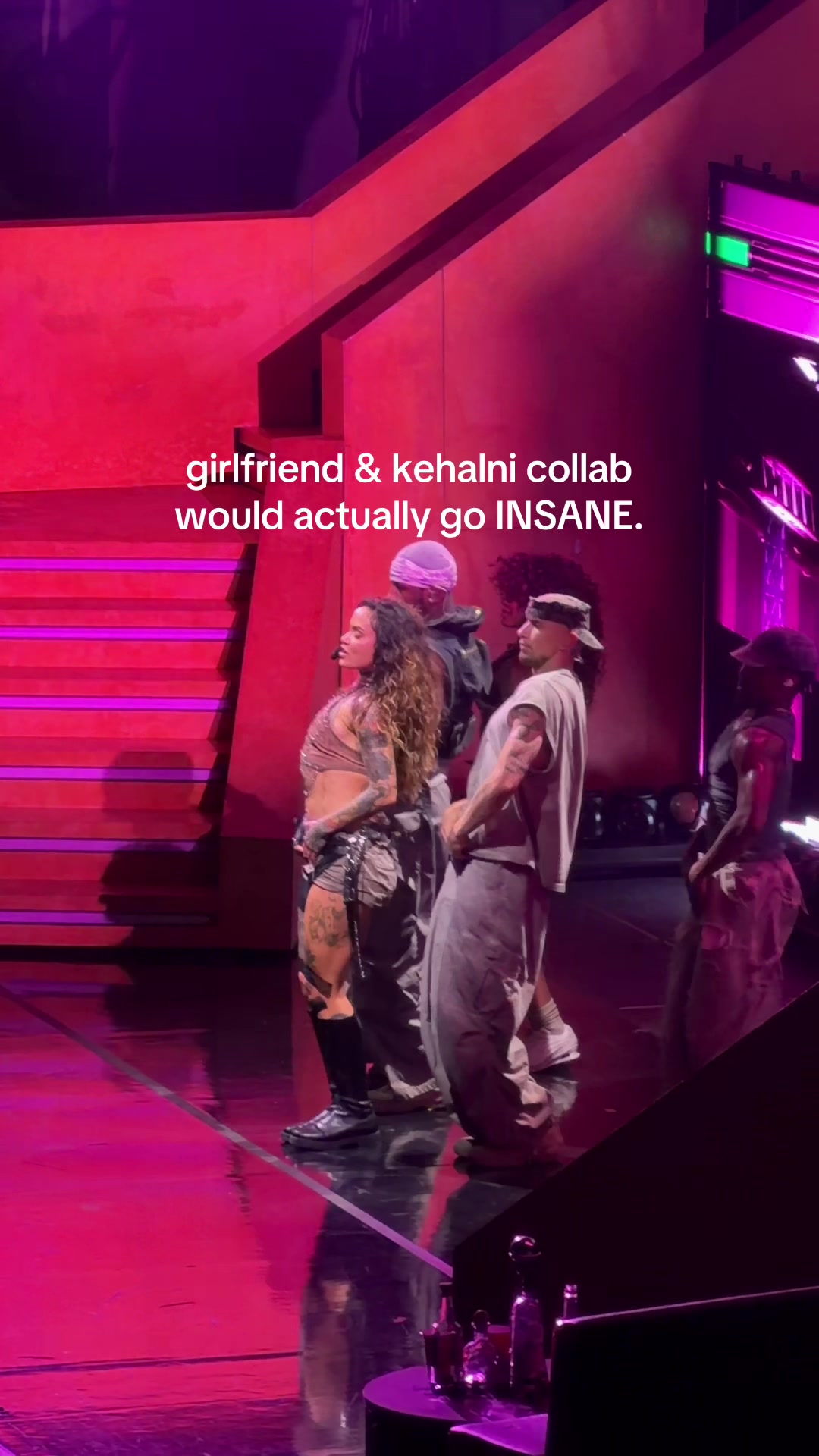 @Girlfriend Fan Page