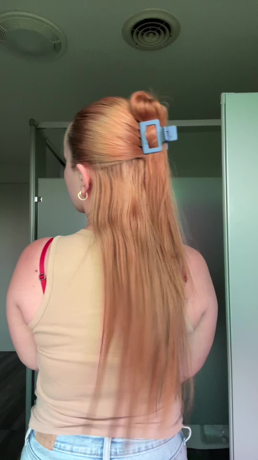 @Chloe